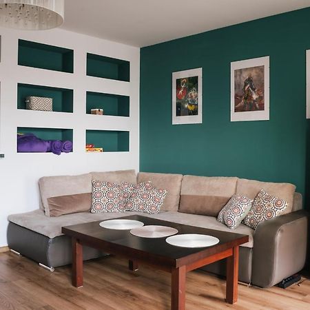 Rainbow Z Prywatnym Parkingiem Apartment Bielsko-Biala Luaran gambar