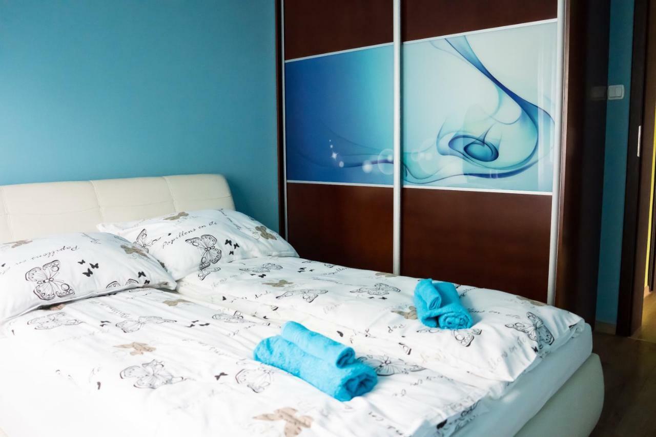 Rainbow Z Prywatnym Parkingiem Apartment Bielsko-Biala Luaran gambar