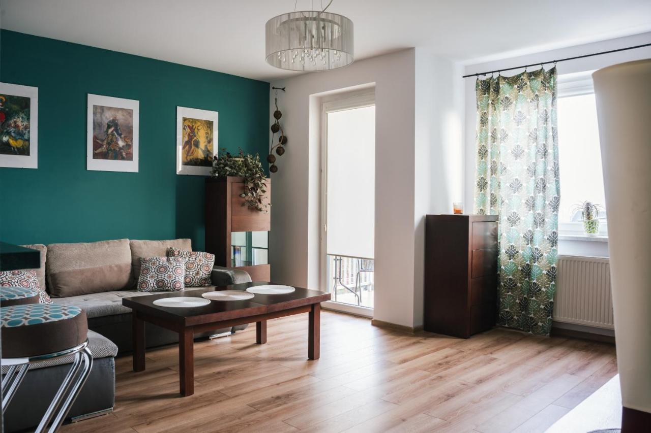 Rainbow Z Prywatnym Parkingiem Apartment Bielsko-Biala Luaran gambar