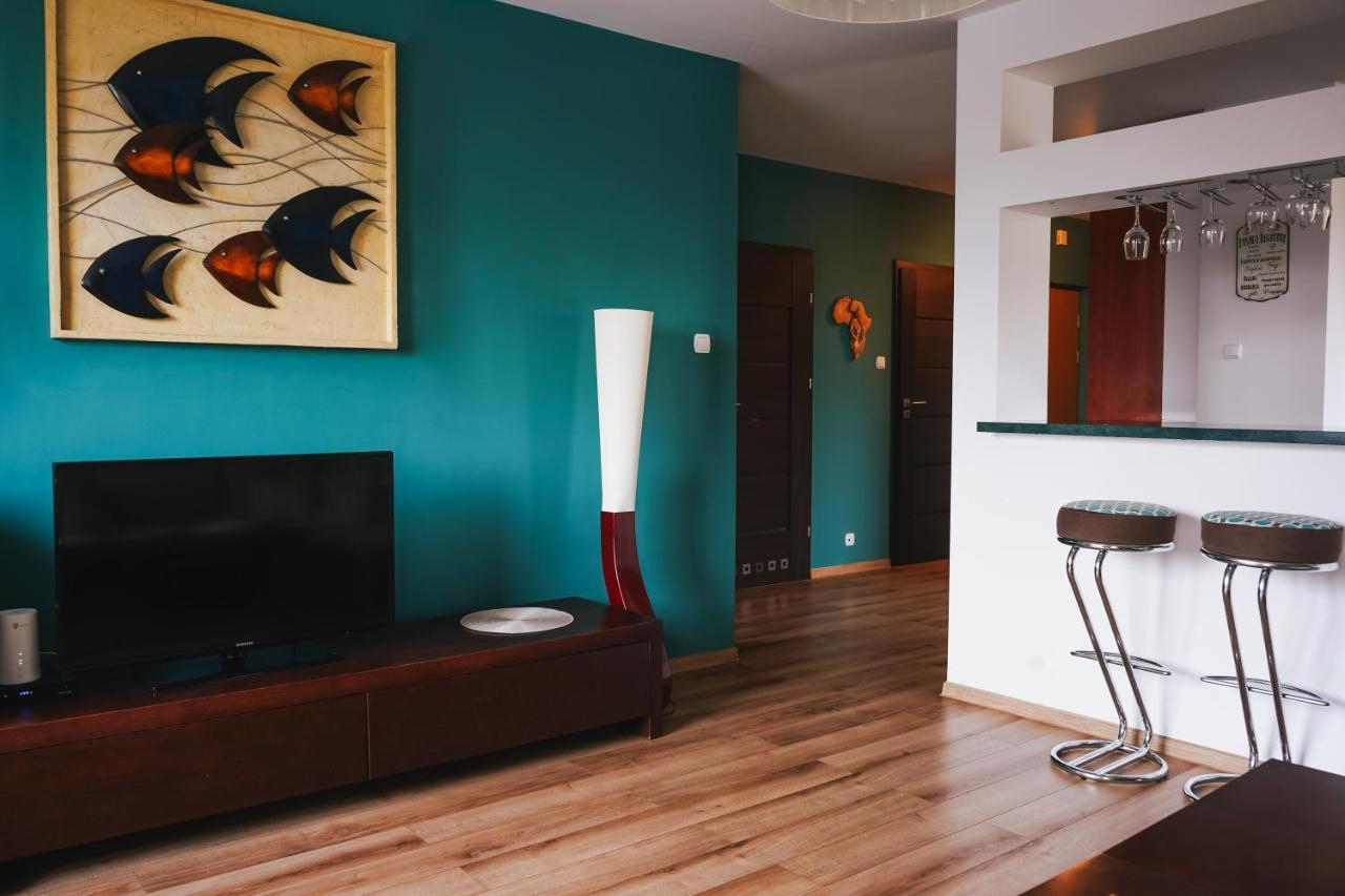 Rainbow Z Prywatnym Parkingiem Apartment Bielsko-Biala Luaran gambar